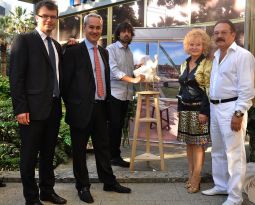 Презентация всемерно известной марки Lladro  в Сочи и мастер класс от талантливого и ведущего скульптора компании – Альфредо Льеренсо.